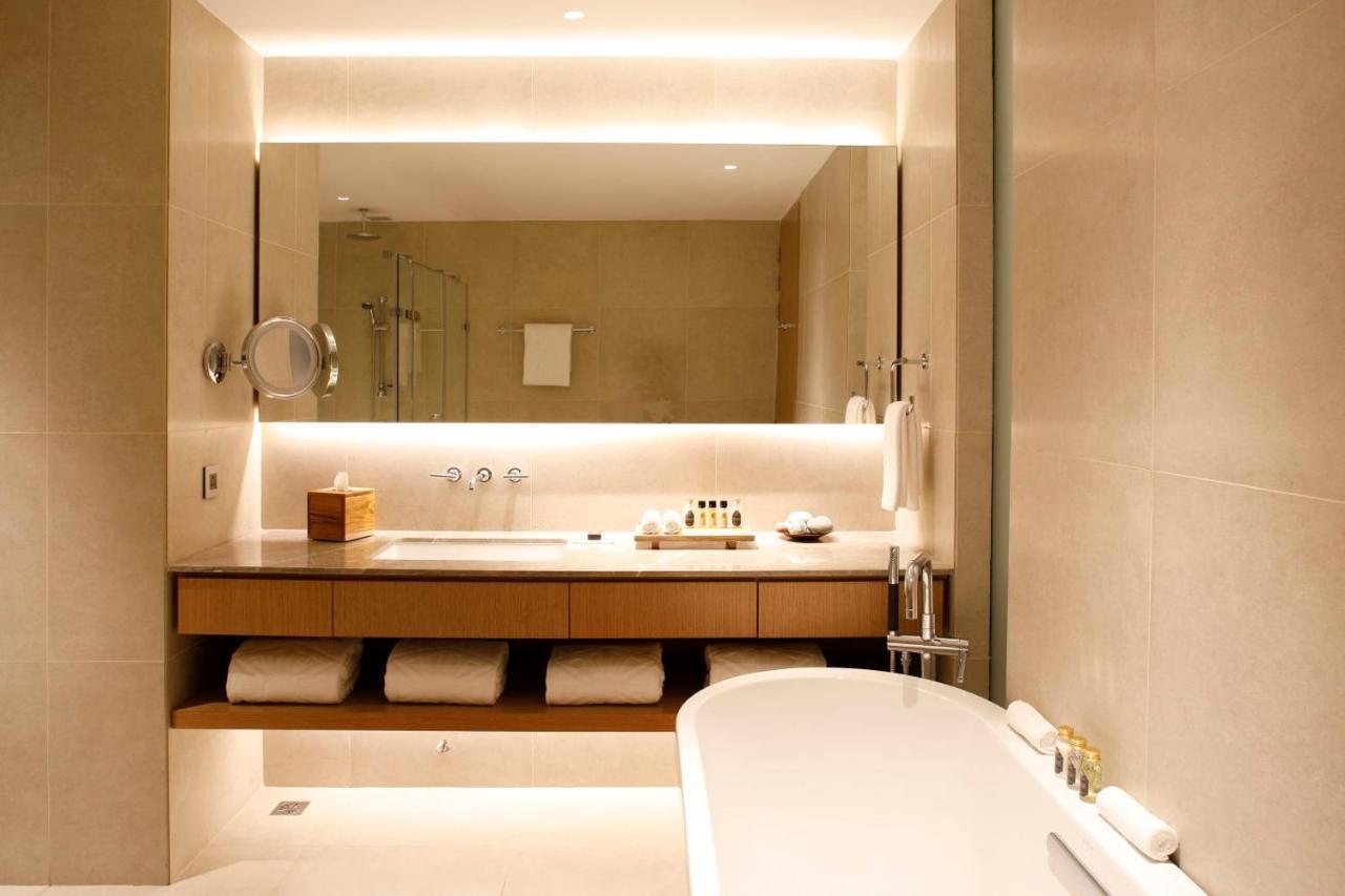 Taj Rishikesh Resort & Spa Uttarakhand エクステリア 写真
