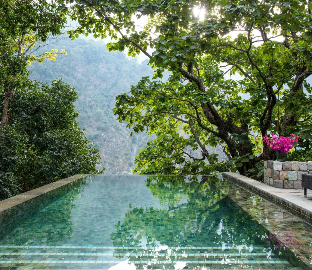 Taj Rishikesh Resort & Spa Uttarakhand エクステリア 写真